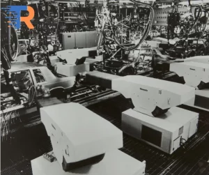 first industrial robot TechnologyRefers