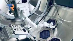 GITAI USA Dual-Armed Robot Arrives at the ISS (1)